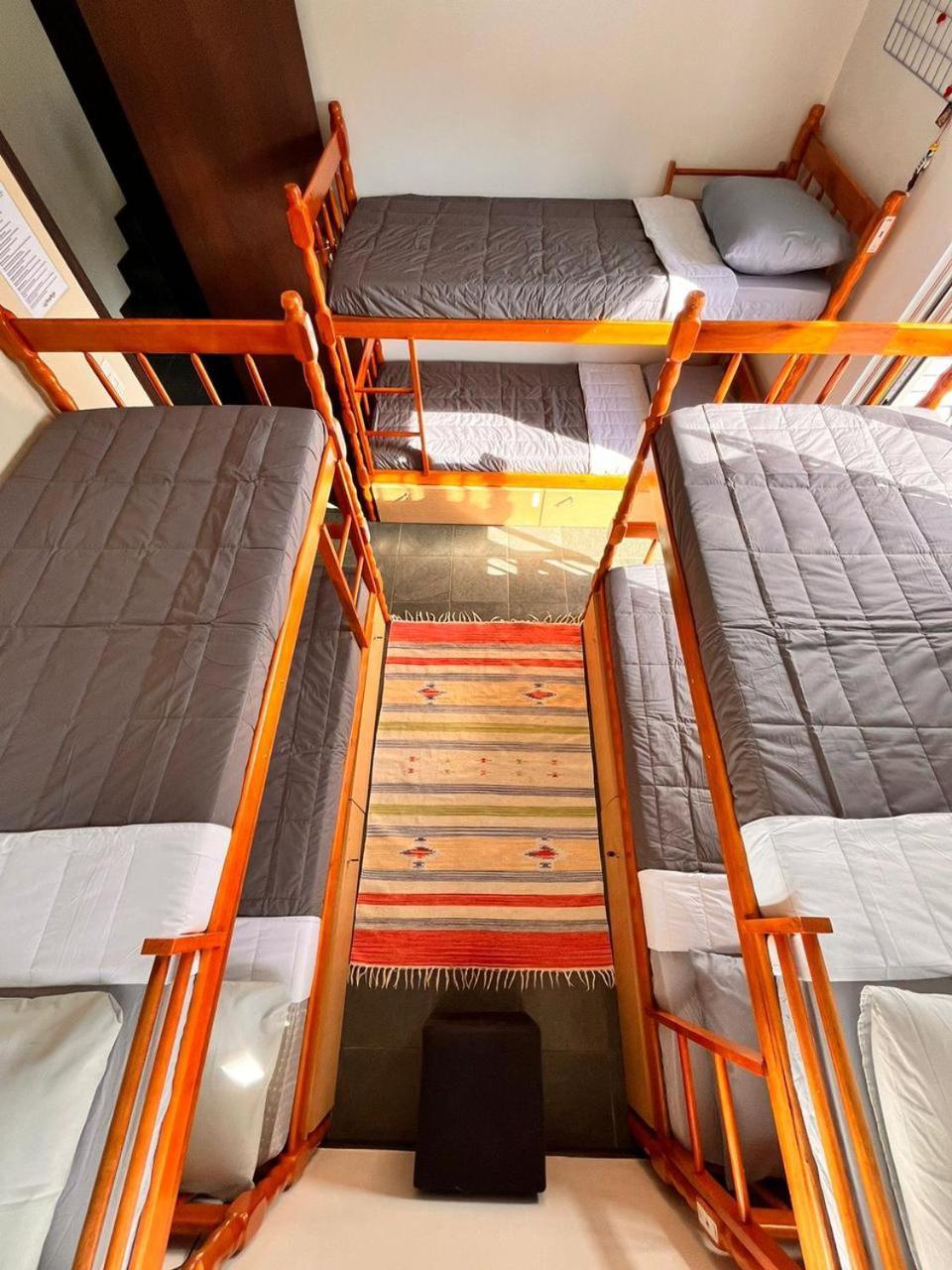 Opera Hostel Куритиба Экстерьер фото